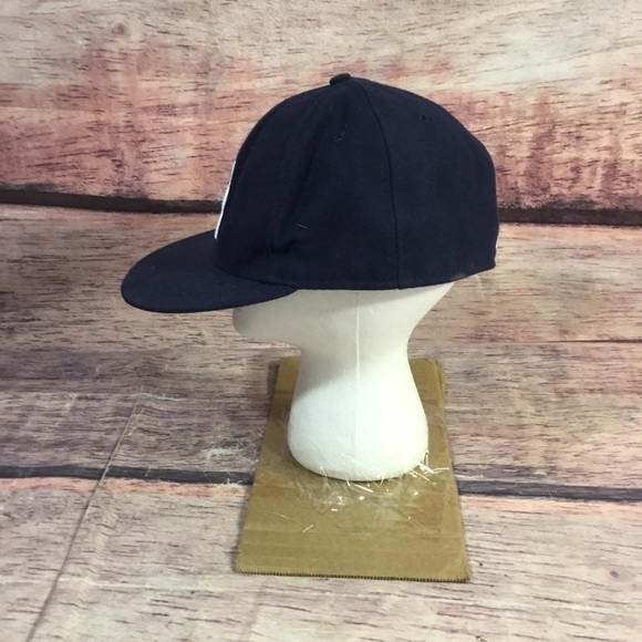 Tampa Bay new era hat 7 7/8 size - Picture 2 of 8